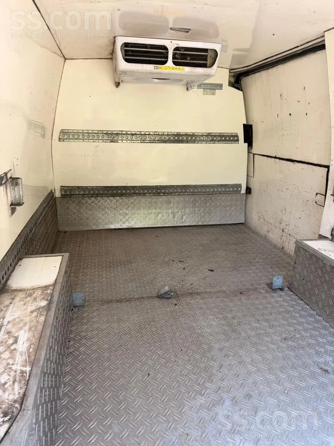 Volkswagen T4 2003 photo 4