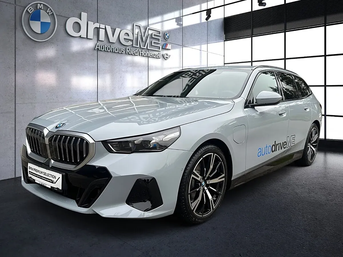 BMW 5 Series 2025 photo 3
