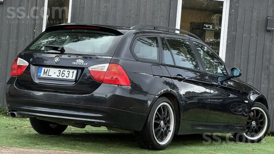 BMW 320 2008 photo 4