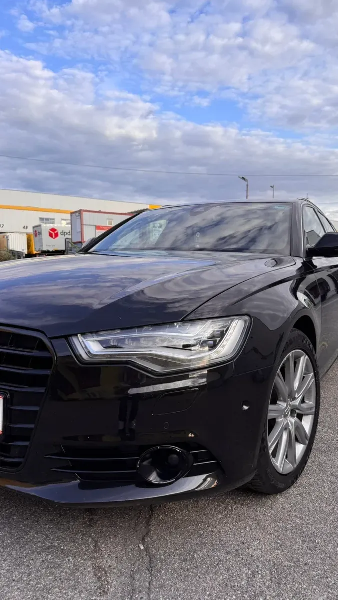 Audi A6 2014 photo 2