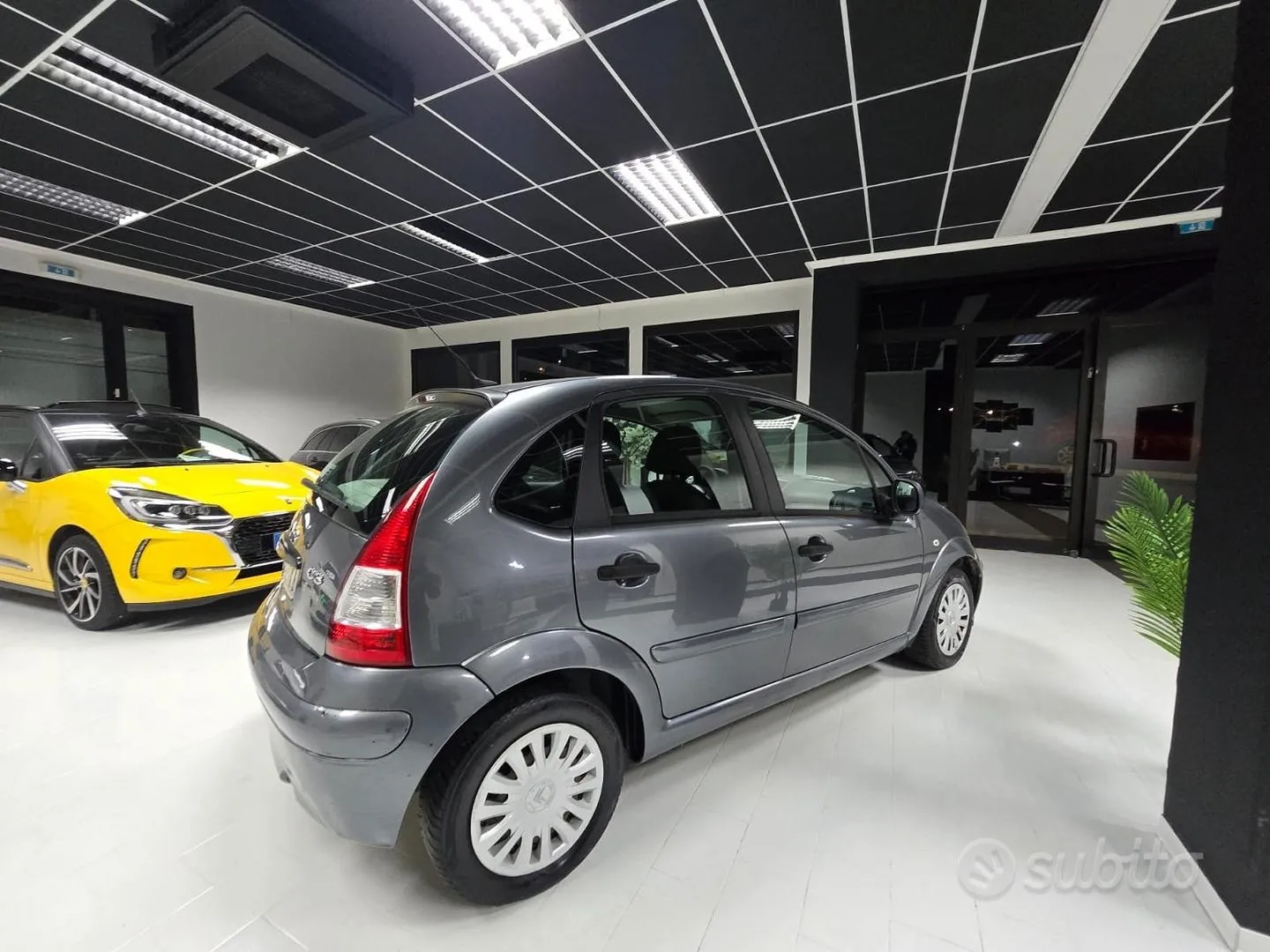 Citroen C3 2011 photo 4