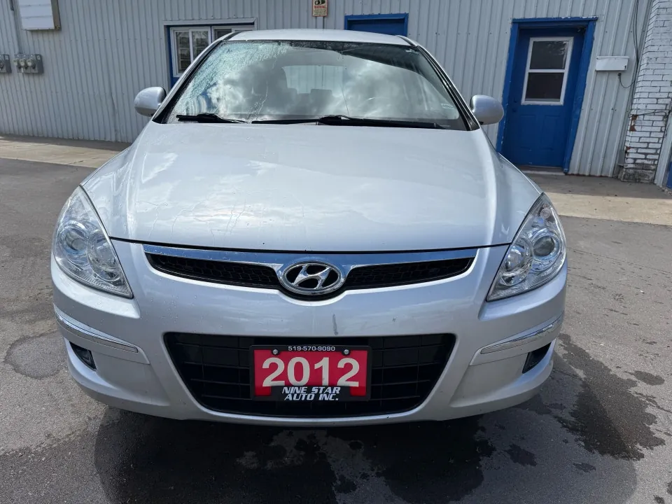 Hyundai Elantra 2012 photo 2