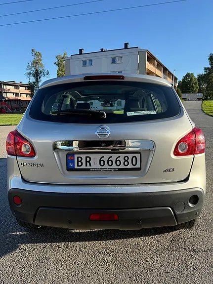Nissan Qashqai 2008 photo 2
