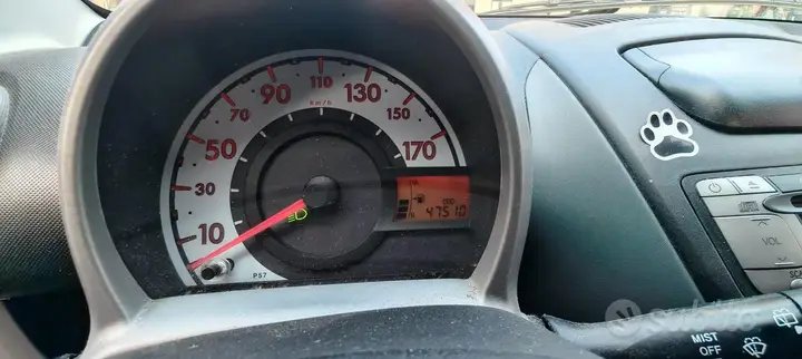 Toyota Aygo 2011 photo 5