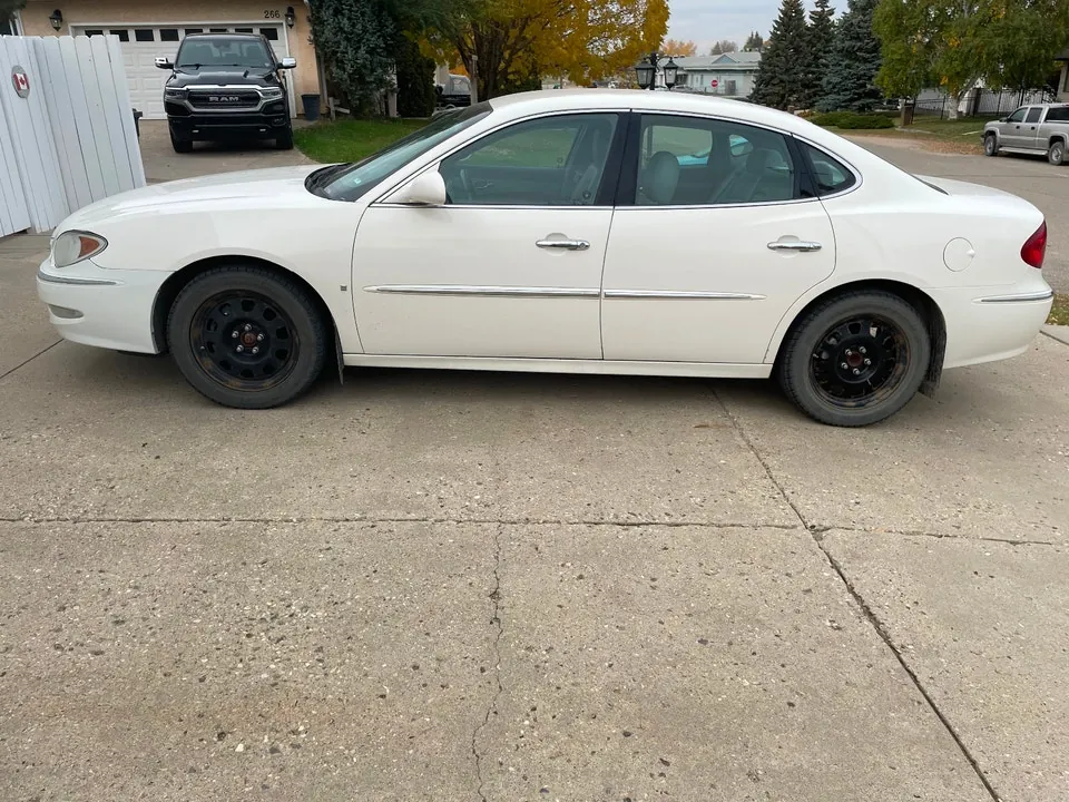 Buick Allure 2007 photo 2