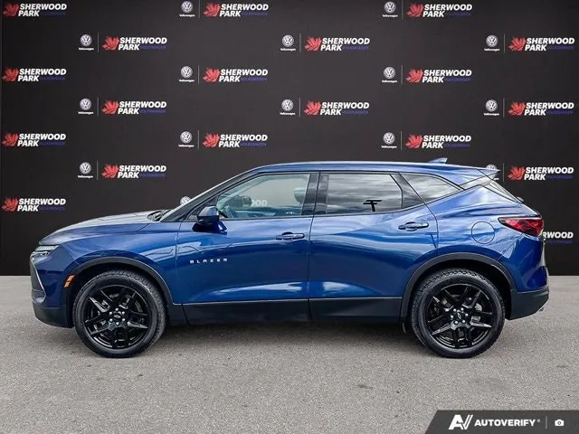 Chevrolet Blazer 2023 photo 2