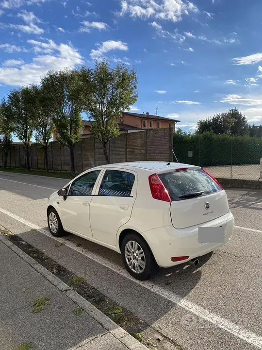 Fiat Punto 2016 photo 4