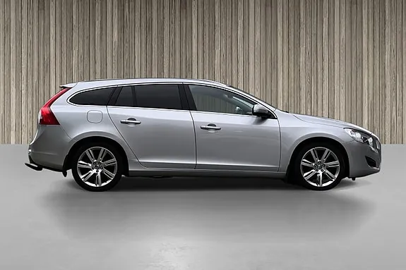 Volvo V60 2012 photo 3