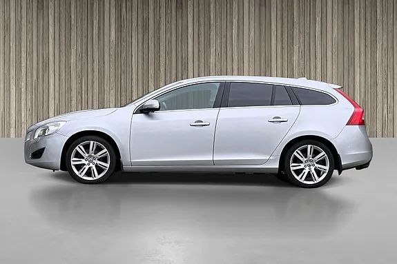 Volvo V60 2012 photo 4