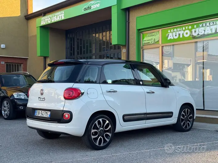 Fiat 500L 2012 photo 5