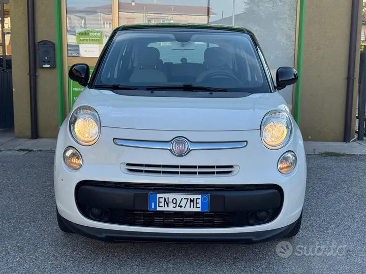 Fiat 500L 2012 photo 2