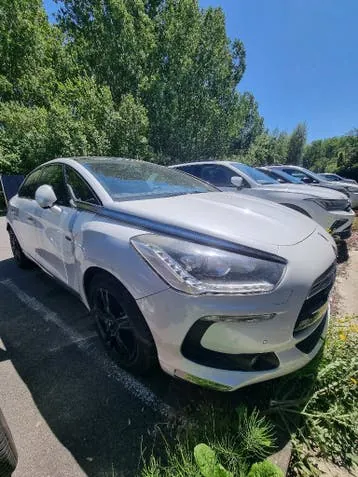 DS Automobiles Ds5