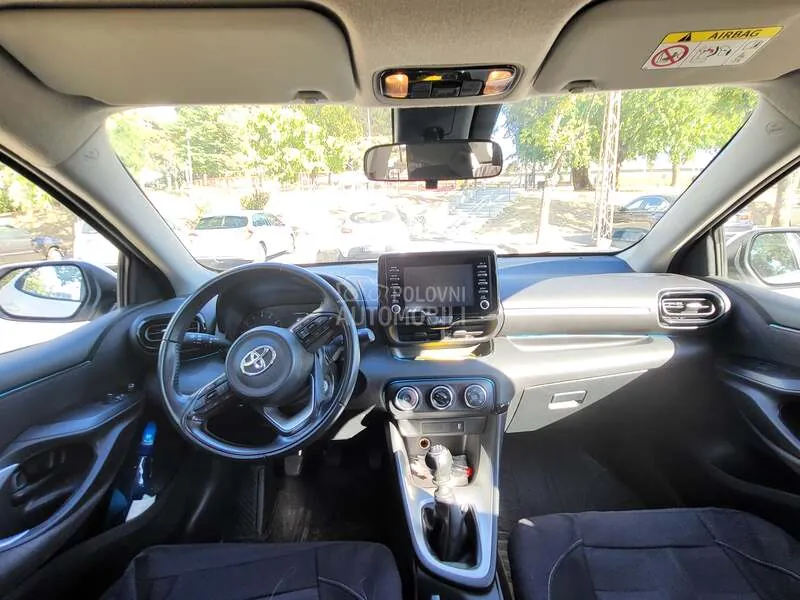 Toyota Yaris 2023 photo 5