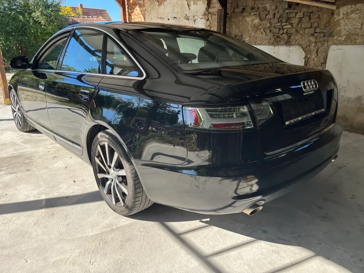 Audi A6 2010 photo 3