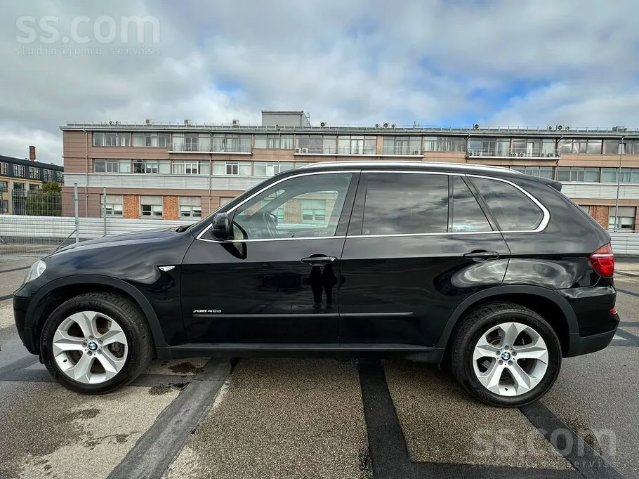 BMW X5 2011 photo 4