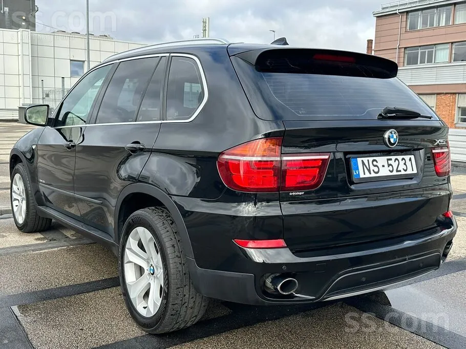 BMW X5 2011 photo 5