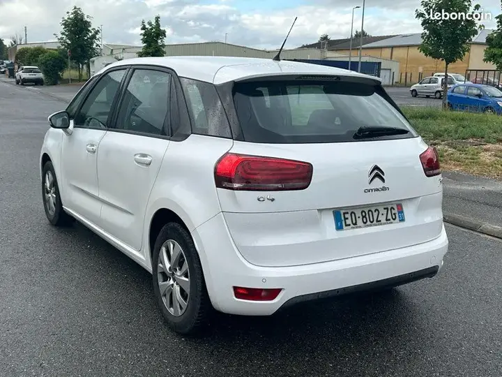 Citroen C4 Picasso 2017 photo 2