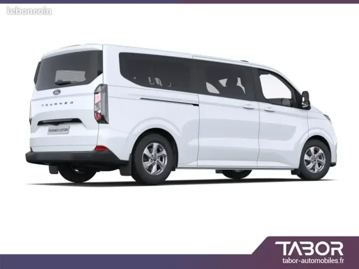 Ford Tourneo Custom 2026 photo 3