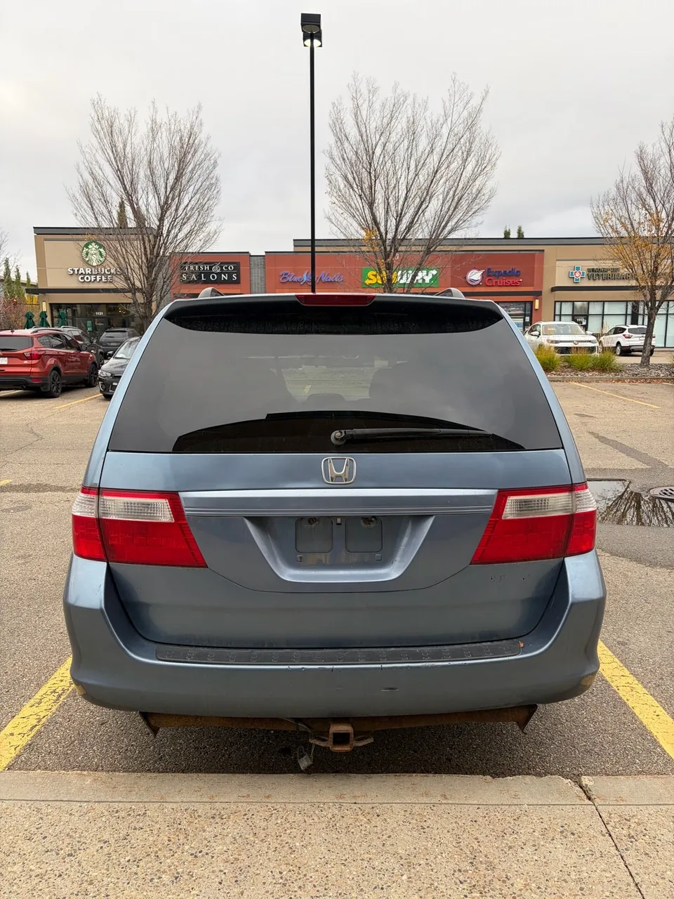 Honda Odyssey 2005 photo 2