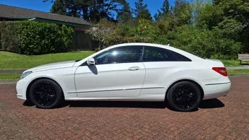 Mercedes-Benz E-Class 2011 photo 5