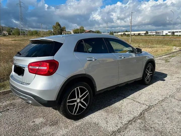 Mercedes-Benz Gla 2016 photo 3