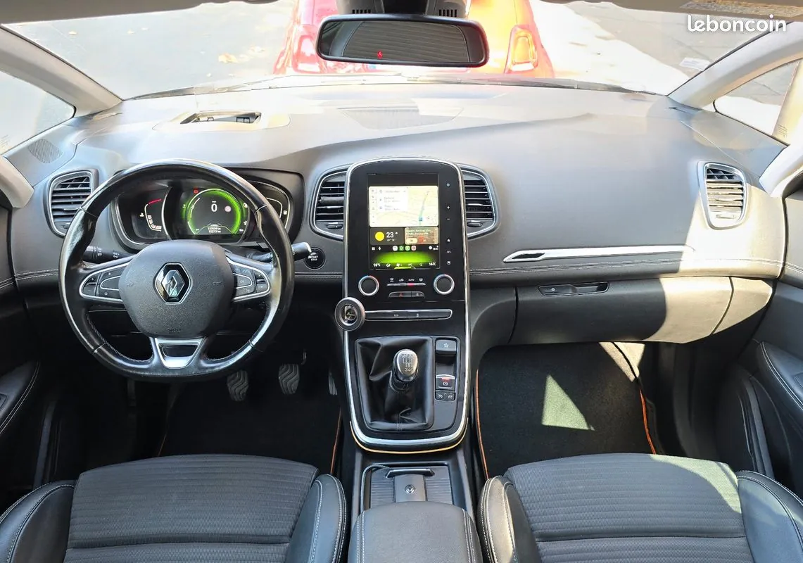 Renault Scenic 2017 photo 3
