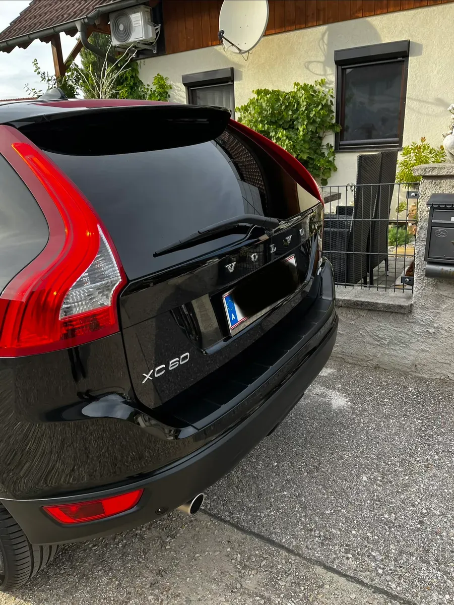 Volvo Xc60 2012 photo 2