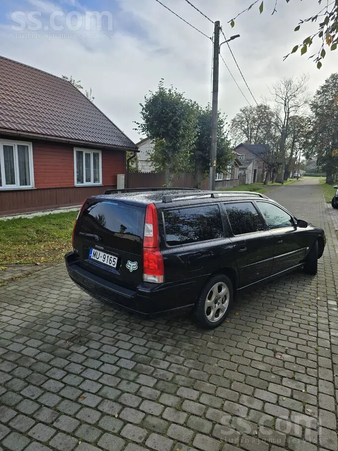 Volvo V70 2006 photo 3