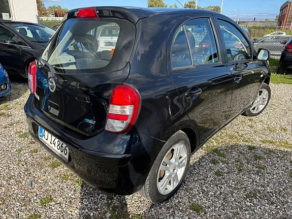 Nissan Micra 2011 photo 4