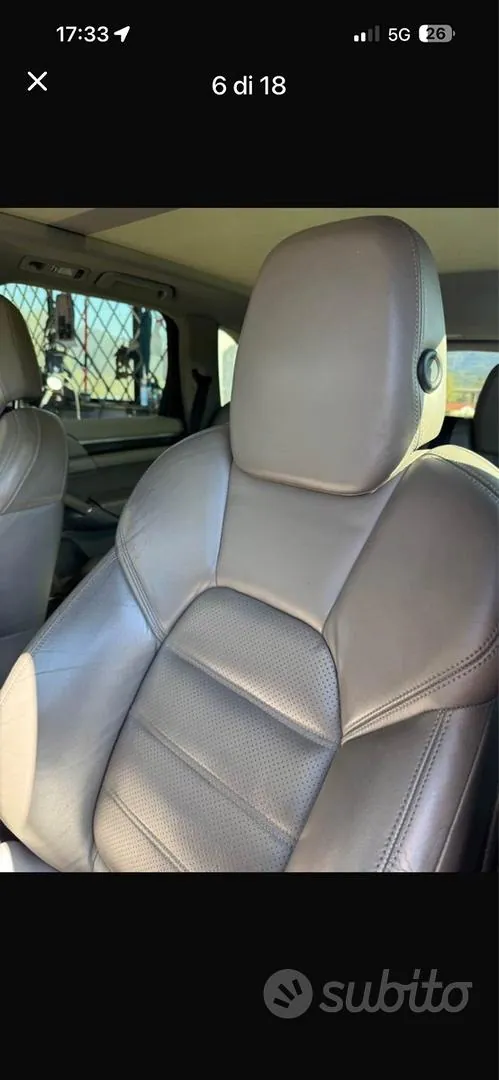 Porsche Cayenne 2011 photo 4