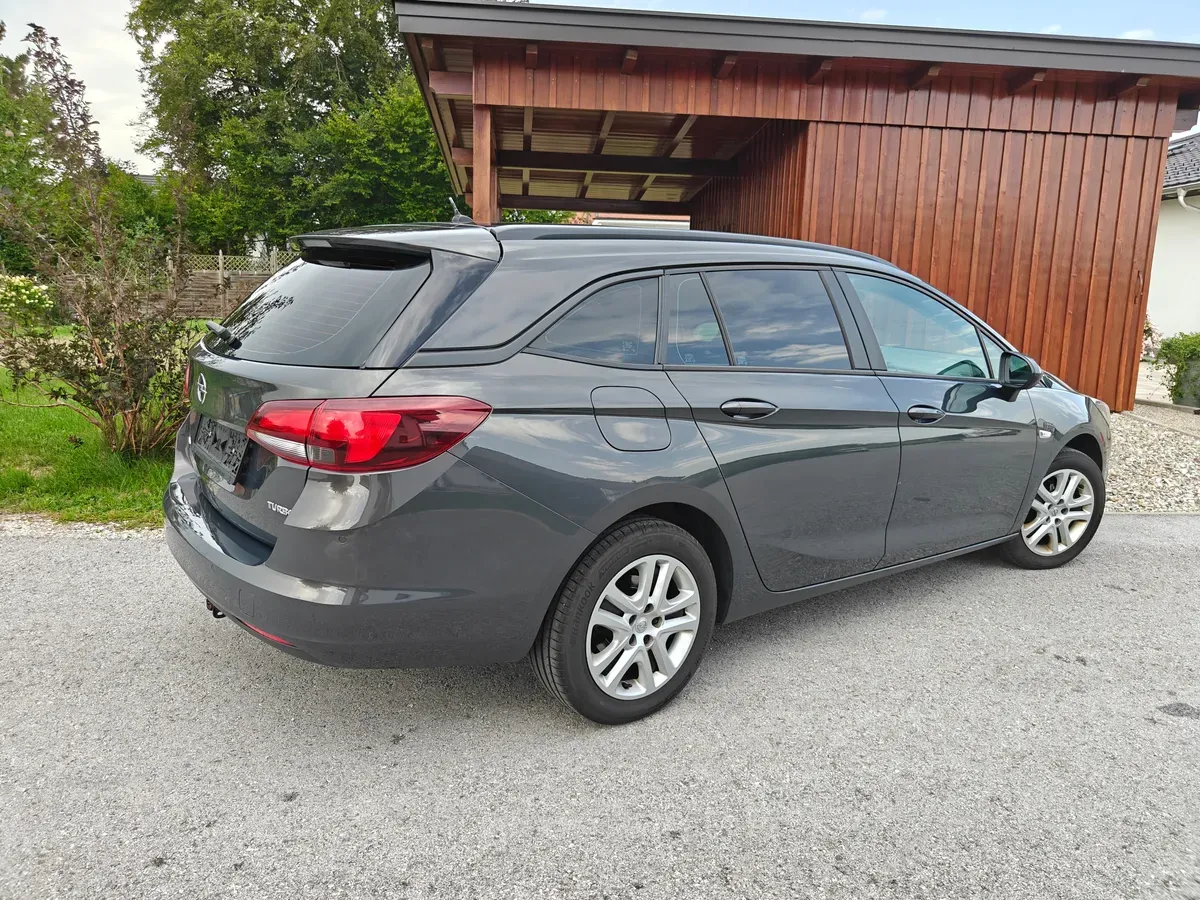 Opel Astra 2016 photo 2