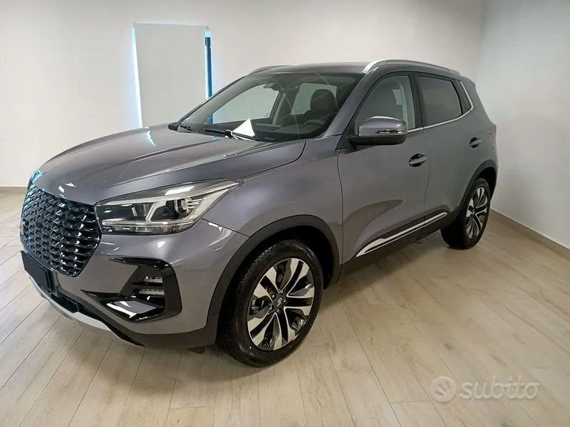 DR Automobiles Dr 5