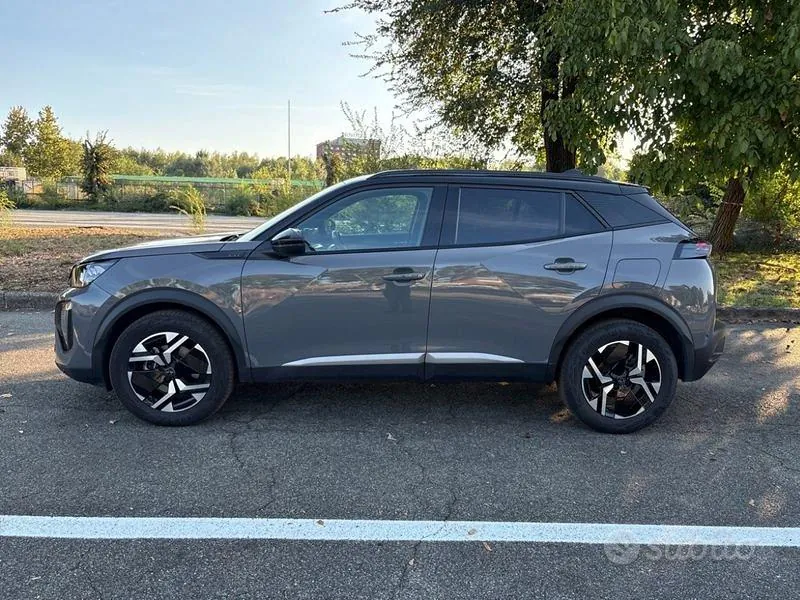 Peugeot 2008 2024 photo 2