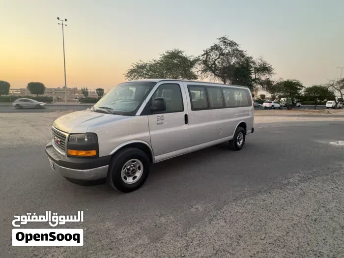 GMC Savana 2019 photo 4