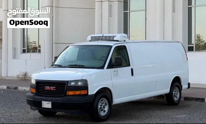 GMC Savana