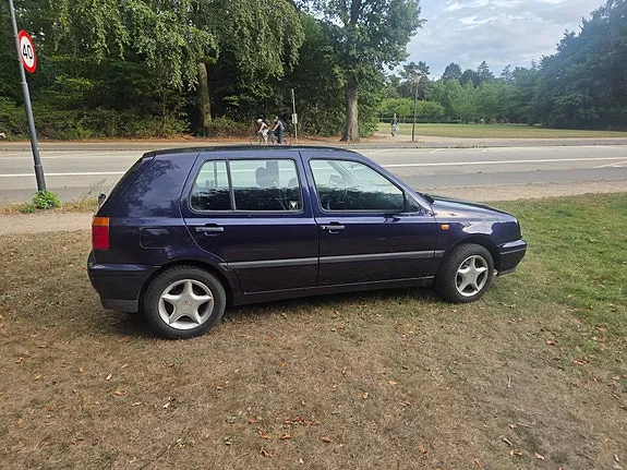 Volkswagen Golf 1996 photo 5