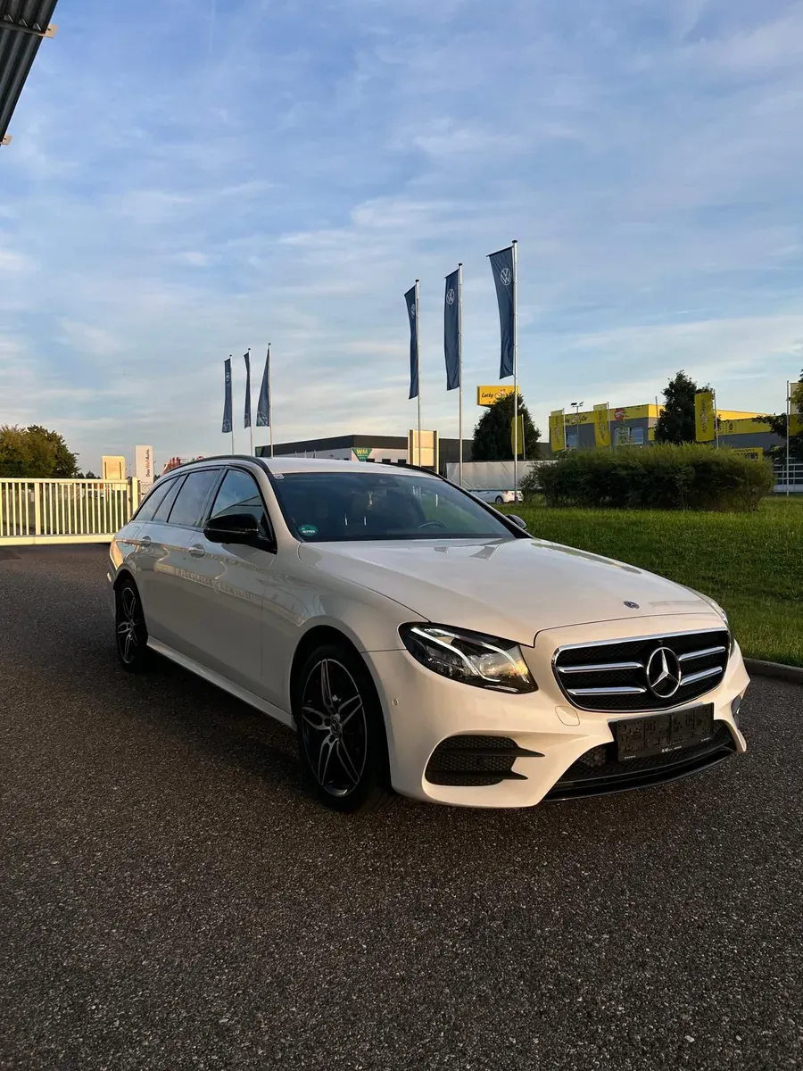 Mercedes-Benz E-Class 2018 photo 2