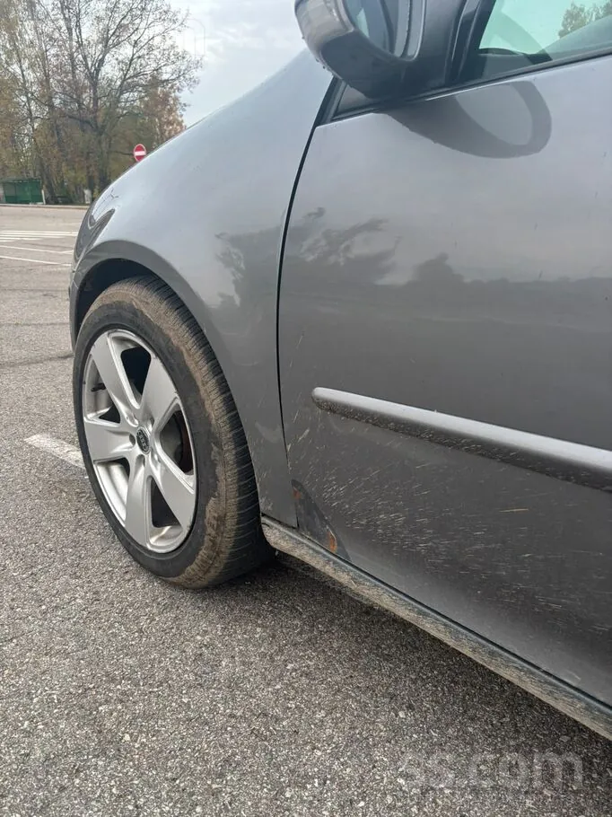 Volkswagen Golf 2006 photo 3