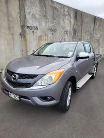 Mazda Bt-50 2014 photo 2