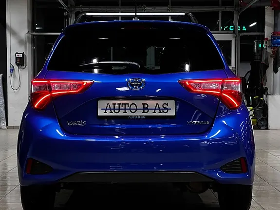 Toyota Yaris 2017 photo 4