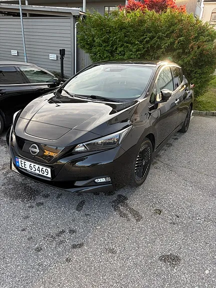 Nissan Leaf 2023 photo 5