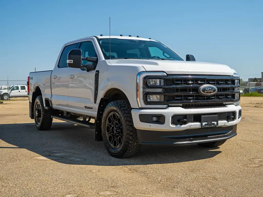 Ford F350 2024 photo 3