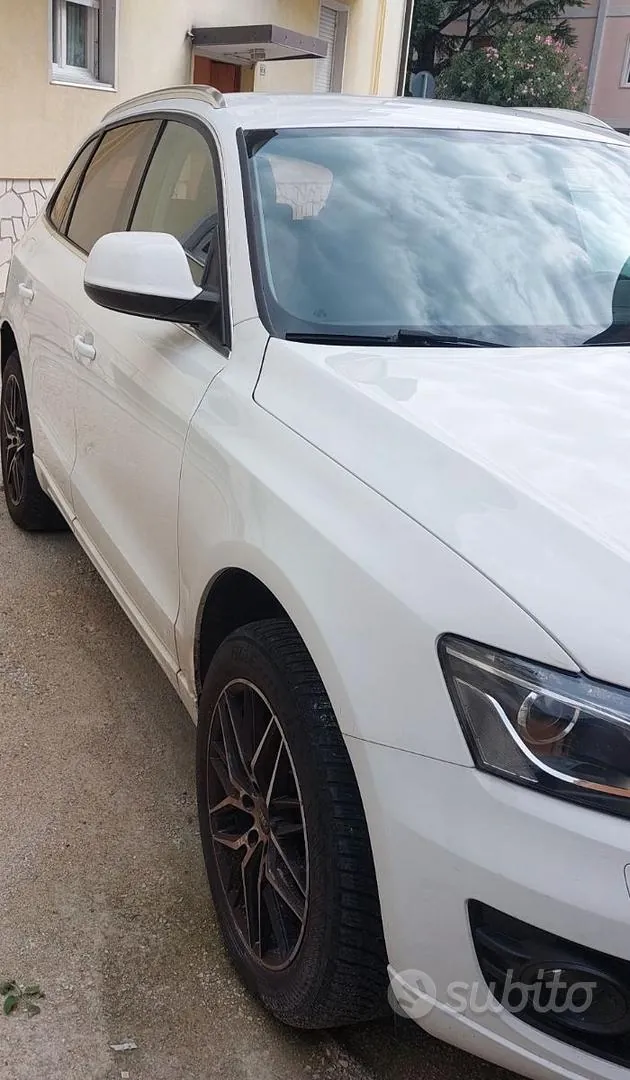 Audi Q5 2011 photo 3
