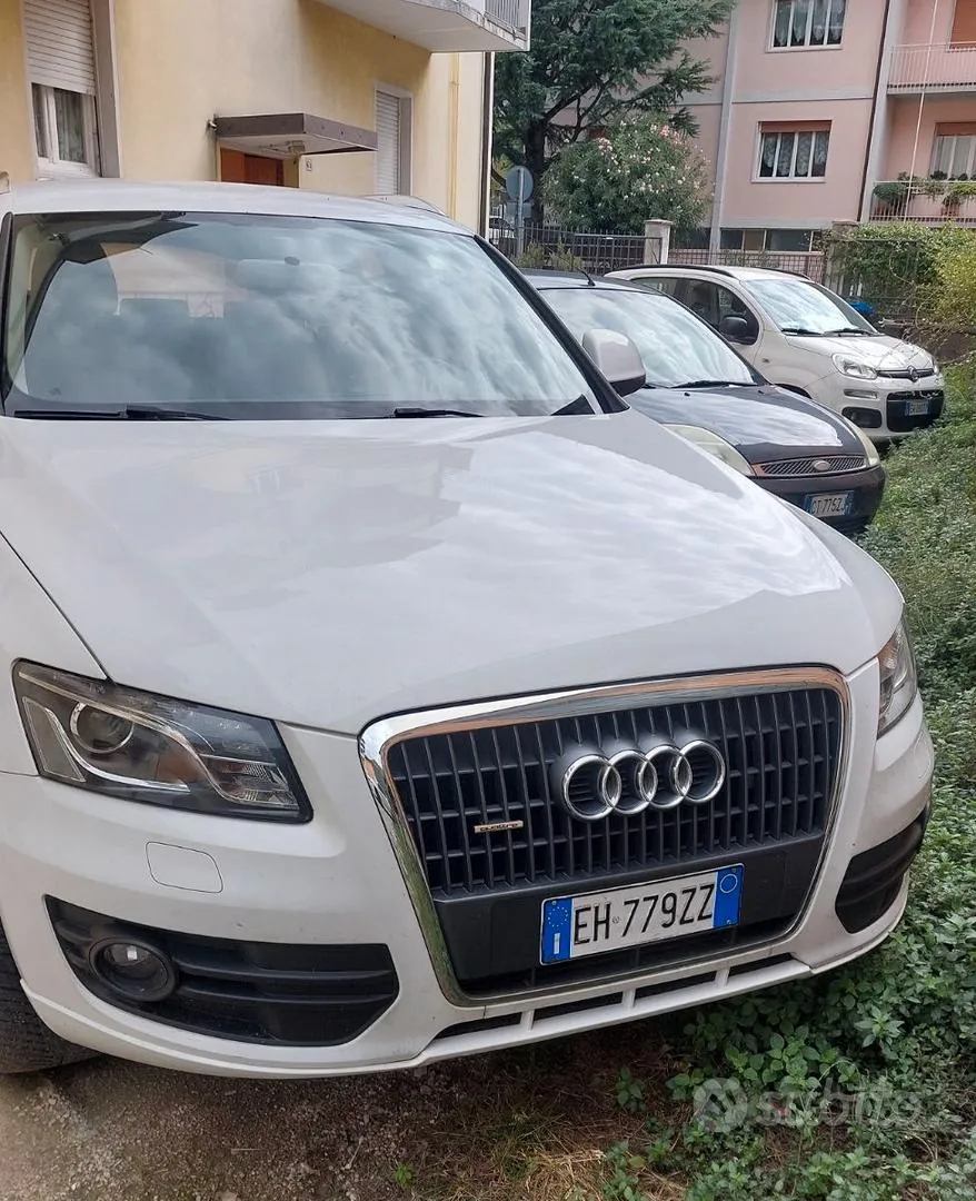 Audi Q5 2011 photo 2