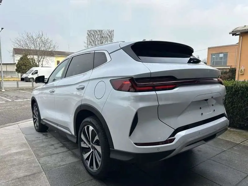 BYD Seal U 2025 photo 5