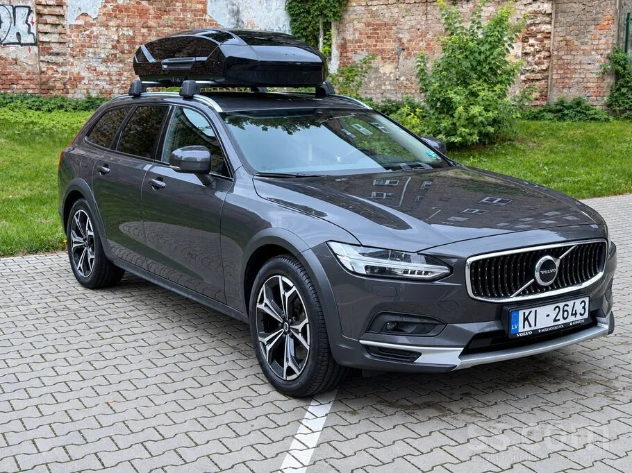 Volvo V90 2021 photo 2