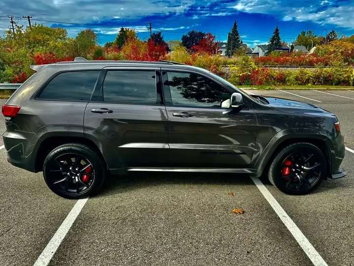 Jeep Grand Cherokee 2020 photo 3