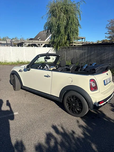 Mini Cooper S 2009 photo 4