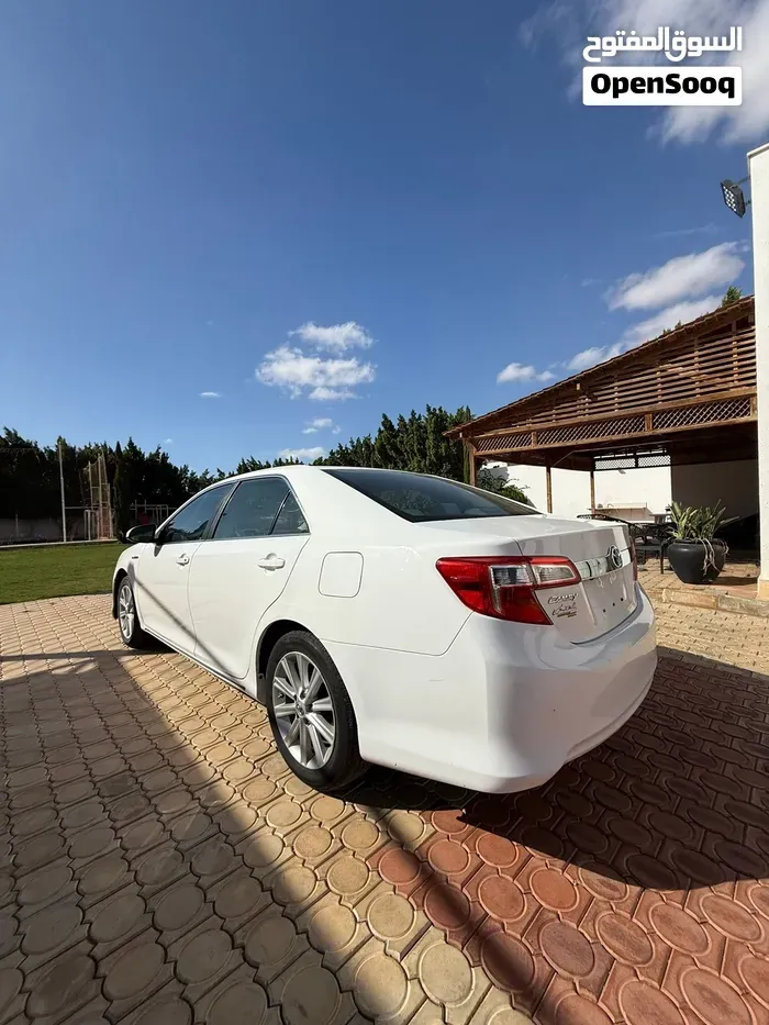 Toyota Camry 2014 photo 2