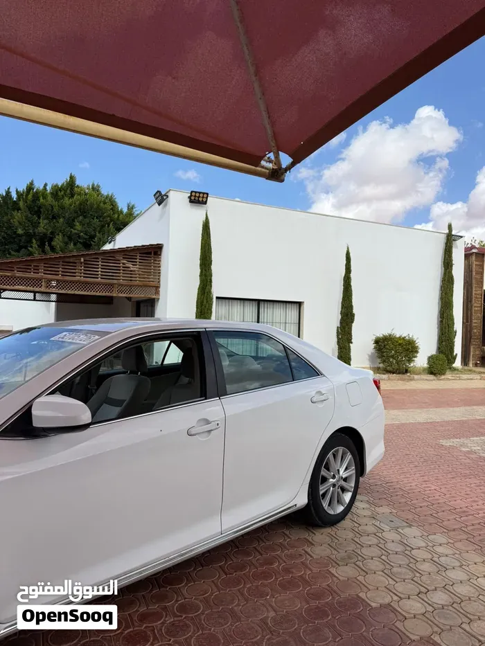 Toyota Camry 2014 photo 3